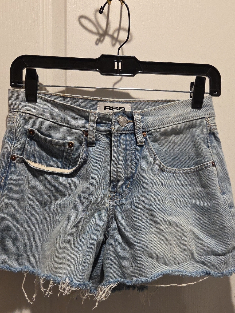 RSQ Light Wash Denim Low Rise Baggy Carpenter Shorts
